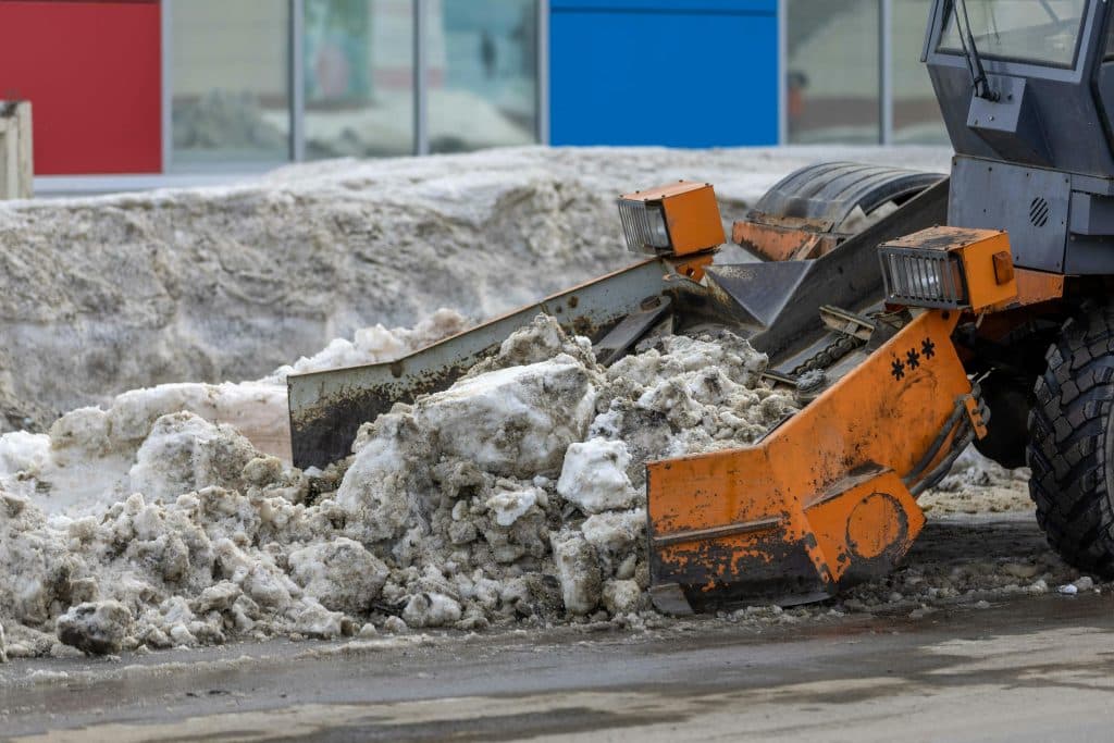 Winter Snow Removal Tips for Commercial Properties: A Complete Maintenance Guide